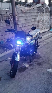 دراجة للبيع رمبة ع ايدي سعر ٩٥٠مكان بغداد بوب الشام ٠٧٧٠٦٤٨٢٠٨٦