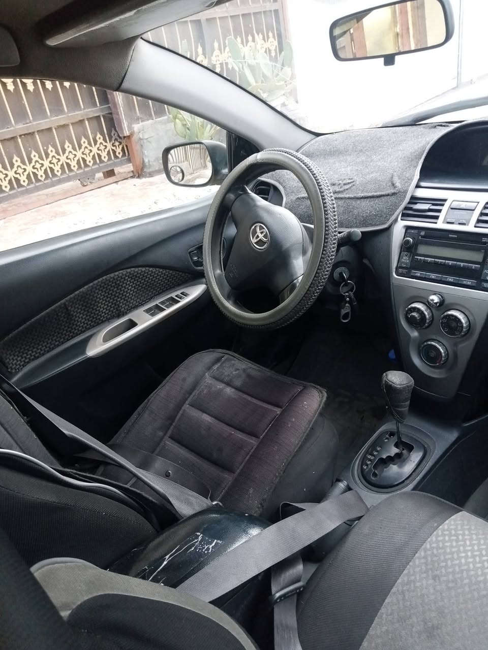 السلام عليكم يارس ياباني ٢٠٠٨ سياره نضيفه سعره ٦٥$ مكانه بغداد ***********
