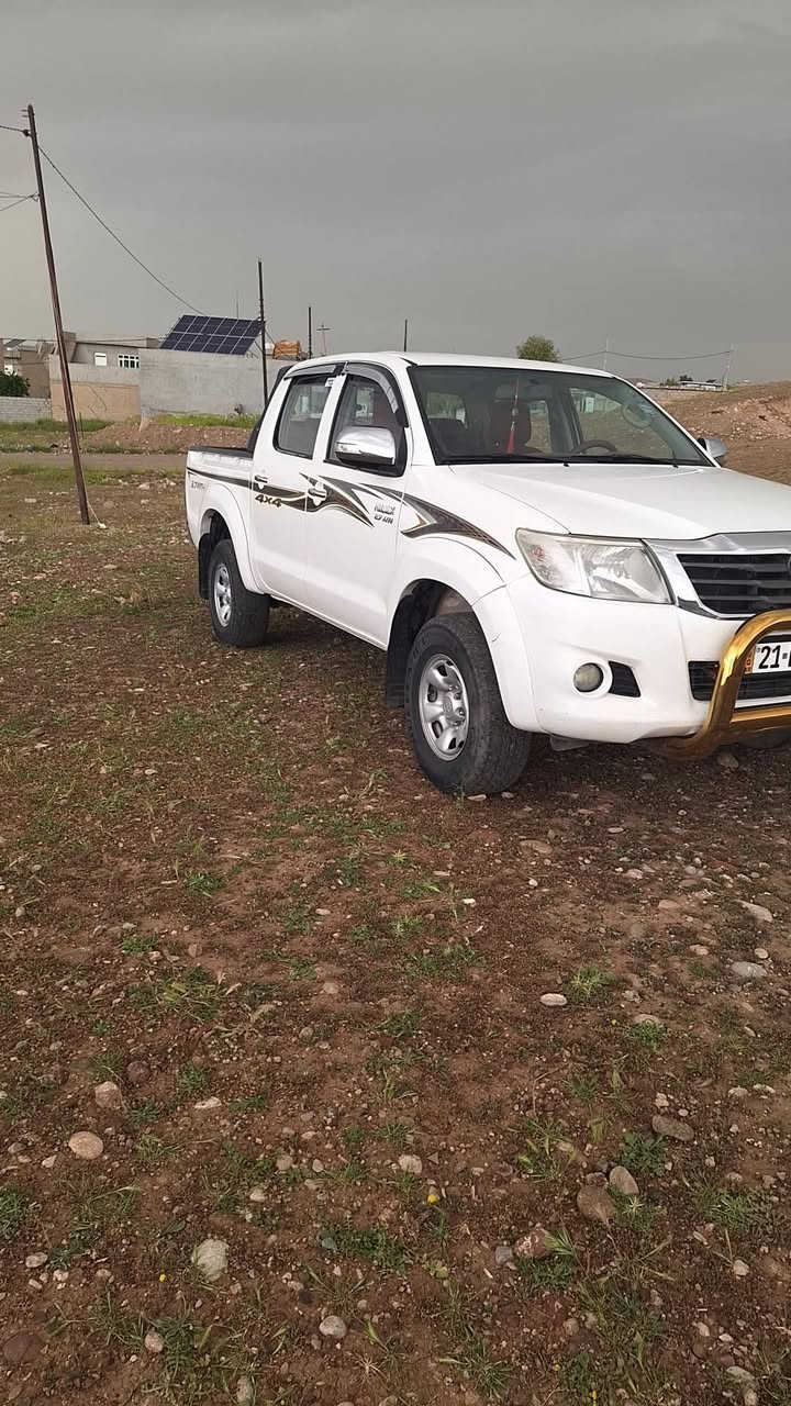 ئم مە رزیە بۆفرۆشتن مودیل 2014هیچ نیە *********** زین ***********
