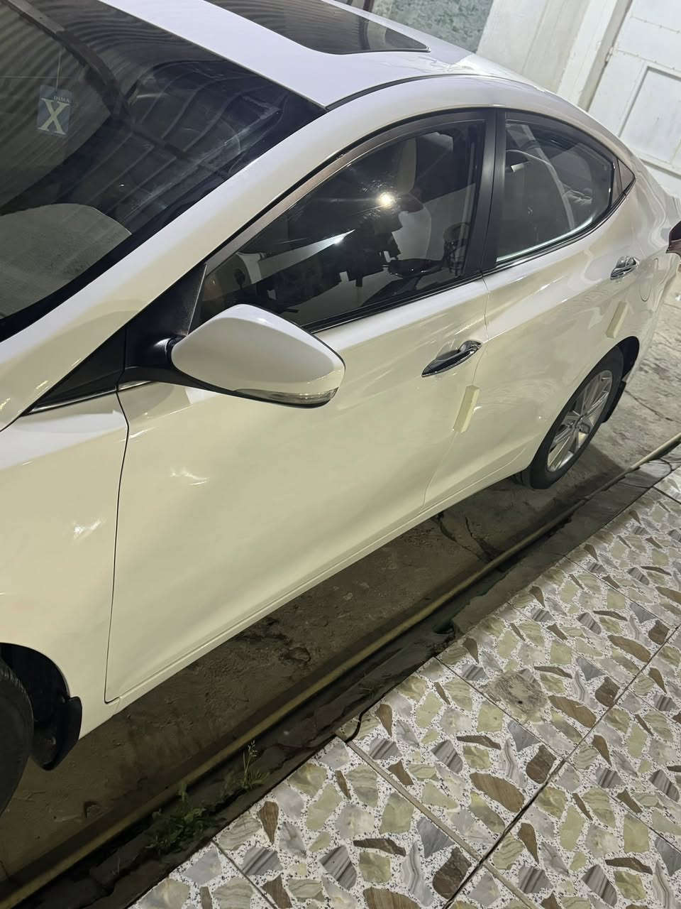 النتر 2015 
ماشيه 106
رقم بغداد تحويل ثاني يوم 
ضررها ٣قطع 
السياره شرط كاعده ما واضح عليها اي عيب 
وبالحقيقه اجمل من الصور بهواي 
السعر 130 وبيها مجال 
المكان الرمادي 
للتواصل عبر الرقم ***********
