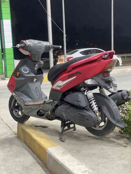 سلام عليكم شلون شباب GTRالبيع كفاله عامة برغي مال كفر ممفتوح ختم واحد ويه لمحرك كلهة شغاله ترايك لشمال السعر 1400وبيه مجال دراجة ولا غطلة بل حقيقة احلة عنوان بغداد رقمي ***********
