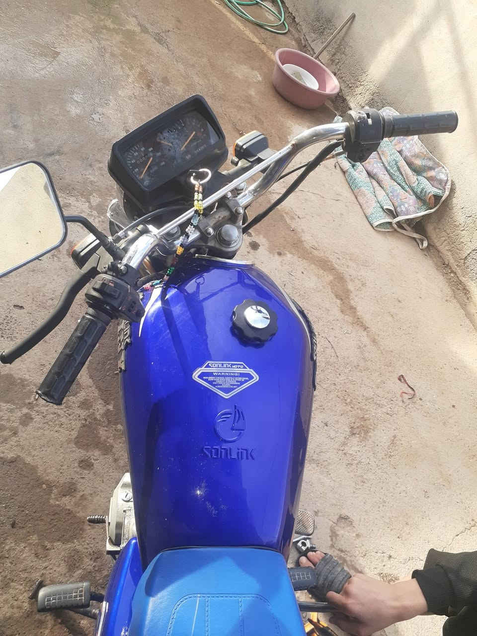 سلام عليكم سيفان بدون اوراق  لبيع موديل واحدوعشرين سلف هندر جهازه مكاني بعقوبه رحمه بس كتابرينه تخربط بس ٣٥٠


**إذا كنت صاحب هذا الإعلان وتريد حذفه لأي سبب، رجاءا أرسل رسالة إلى الدعم الفني**