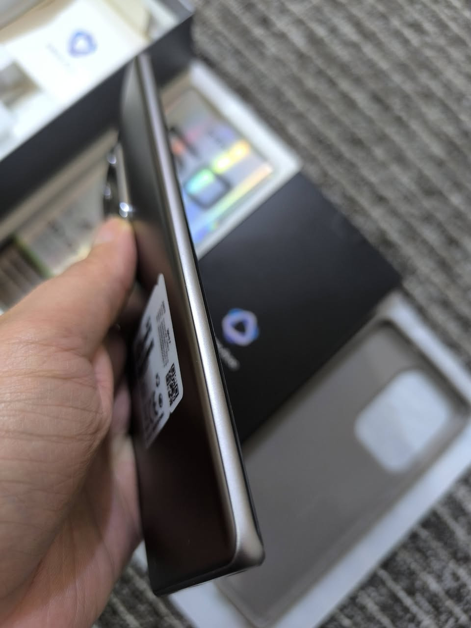 أنفنكس نوت 50s 5G
الجهاز مستخدم بس ايام بعدة لووك لووك 
الغراض كامله وجديدة 

ذاكرة 256 رام 8+8 
المعالج  Dimensity 7300 5G 
شاشه منحنية بقياس 6.78 نوع AMOLED 
البطارية بقوة 5200 مللي أمبير ⚡
تدعم الشحن السريع بقوة 45 واط 👌
يأتي الهاتف بمكبرات صوت ستيريو 
يدعم ميكروفون أضافي لعزل الضوضاء

ملحقات كاملة اخو الجديد استخدام أقل الاسبوع السعر 265 التواصل خاص او اتصال ***********
