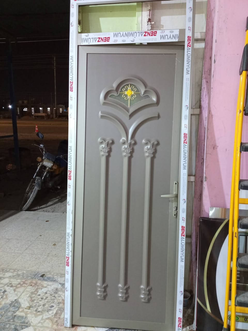 السلام عليكم 
معمل الاخوين للالمنيوم موقع العمل البصره قضاء القرنه 
‏‪***********‬‏ / ‏‪***********‬‏ /
