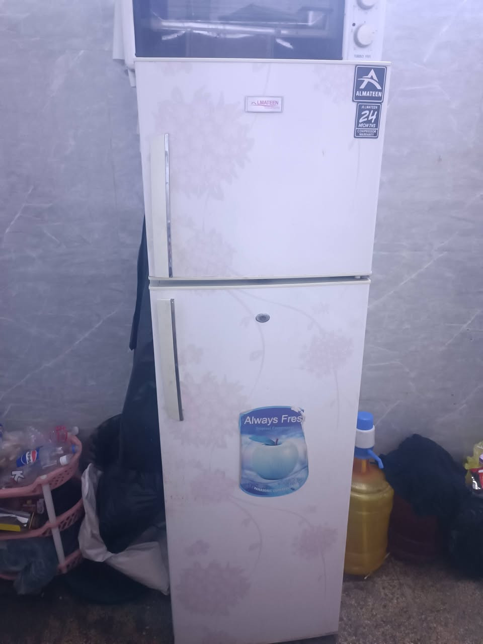 دبات غاز العدد5
سبلت 2طن جديد مستعمل فقط 4 اشهر 
طباخ ثلاجه اوفناسعار كلش مناسبات
عنواني الأمين الثانيه


**إذا كنت صاحب هذا الإعلان وتريد حذفه لأي سبب، رجاءا أرسل رسالة إلى الدعم الفني**