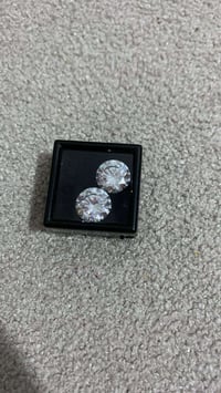 احجار موزنايت • مجوهرات