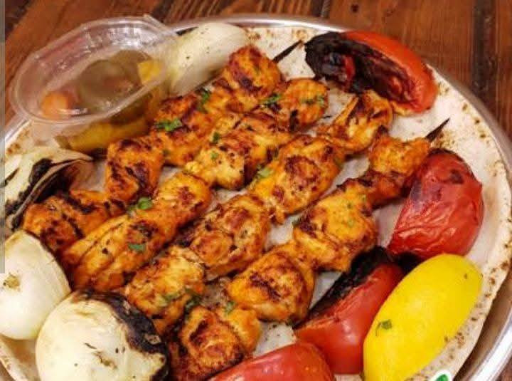 سلام عليكم تخفيضات على بداية
شهر الطاعه والخير والمحبه 
تعلن  لحوم ومشويات فاضل الشيخ 
عن تخفيضات  لحوم و المشاوي 
وتجهيز طلباتكم قبل الافطار 
حار بحار الطلب يوصلك للبيت 
كباب لحم صار ويانه ب17 الف 
ودجاج ب10 الف فقط   
تكه دجاج 12 الف 
باقي التفاصيل بالصوره 
للاتصال على الرقم التالي 
او مراسله الصفحه واتساب
***********
