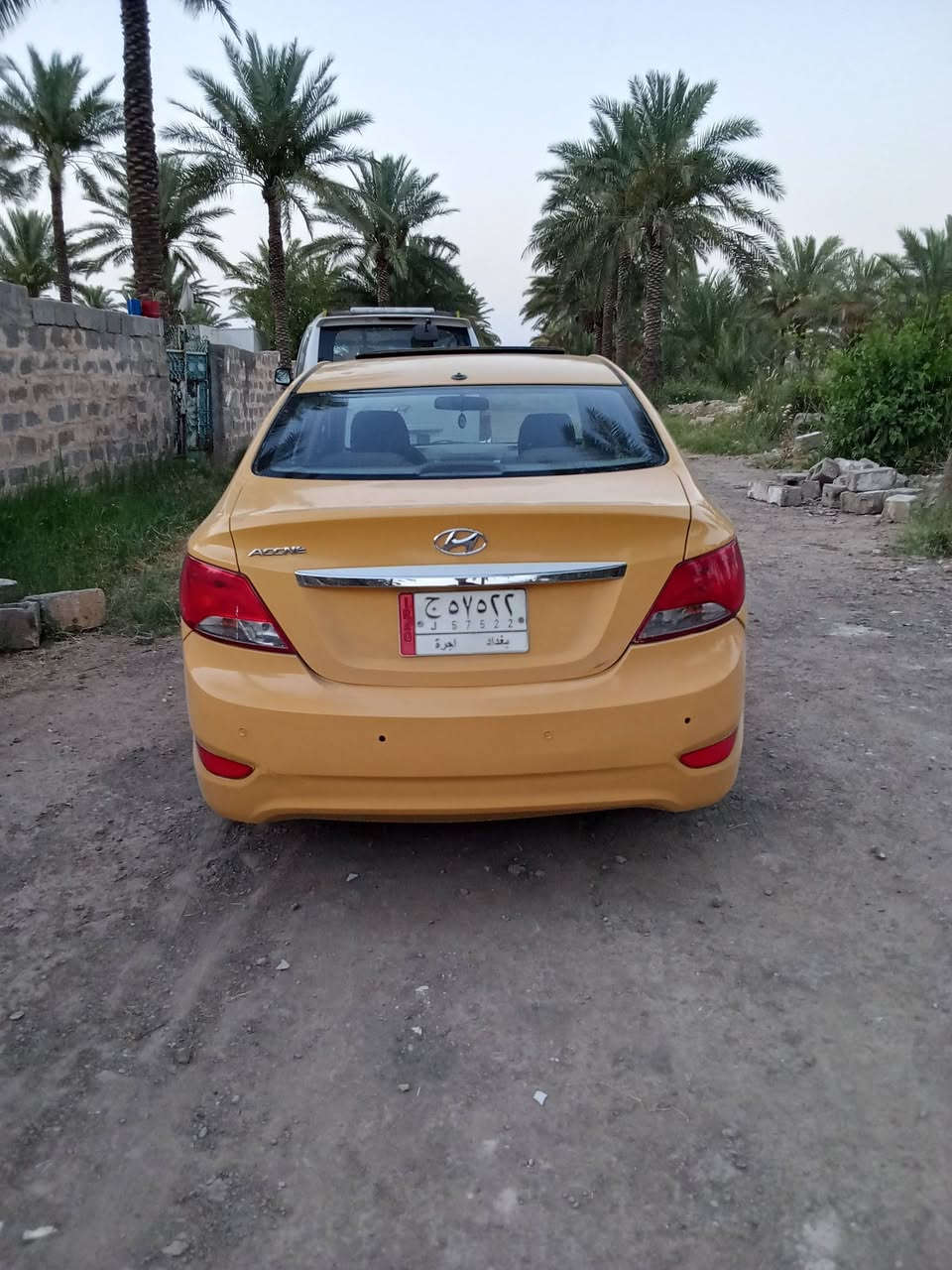 سلام عليكم لبيع اكسنت 15 خليجي كفاله عامه ما عده شبر يم قبق البانزين شويون سياره شرط سونار رقم بغداد مكينه وكير شرط جدد سياره جديده معنه الكلمه كشرهة شركه بعده تبريد جديد سياره فول موصفات فتحه تحكم مري شفط تخم تاير جديد مدوشمهة جديد  سعر مناسب ولله 72 وبيهة مجال جين متوازي عله بيعتهة الله شاهد ورقيبه مكان واسط العزيزيه وشراي بي خير ويدلل تصال فقط 
رقم الموبايل *********** تصال
