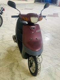 دراجة بطة للبيع نظيفة الدراجة مكينة جديد شرط غير مفتوحه كاملة من كلشي ...
