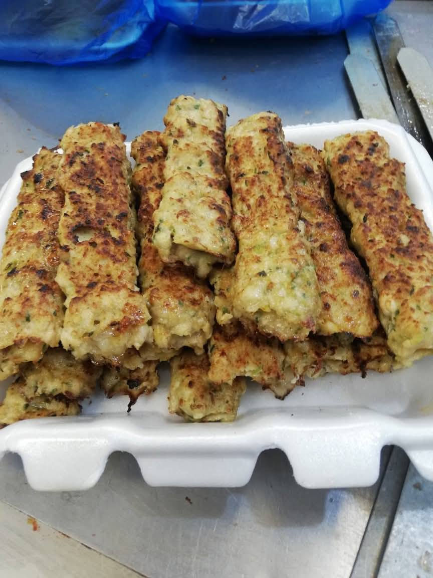 السلام عليكم
عرض قصابة ومشويات الجوادين  
كيلو كباب الدجاج مع المقبلات ب١٢ الف
كيلو كباب لحم مع المقبلات ب١٥ الف
كيلو لحم عجل بعظم ب١١ الف 
كيلو شرح عجل ب١٣  الف
توجد خدمة توصيل داخل الصويرة 
العنوان شارع ام وليد قصابة ومشويات الجوادين 
للحجز ***********
