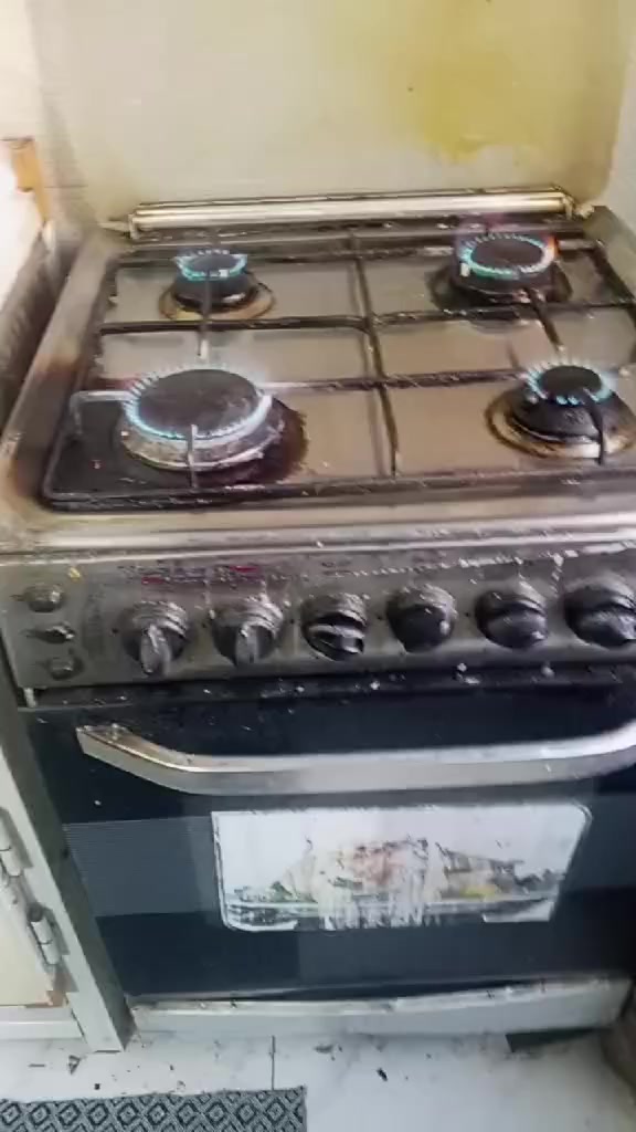 طباخ ٤عيوان شغال فرنه شغال للبيع ماداخل اي تصليح نوعيه كيرزي


**إذا كنت صاحب هذا الإعلان وتريد حذفه لأي سبب، رجاءا أرسل رسالة إلى الدعم الفني**