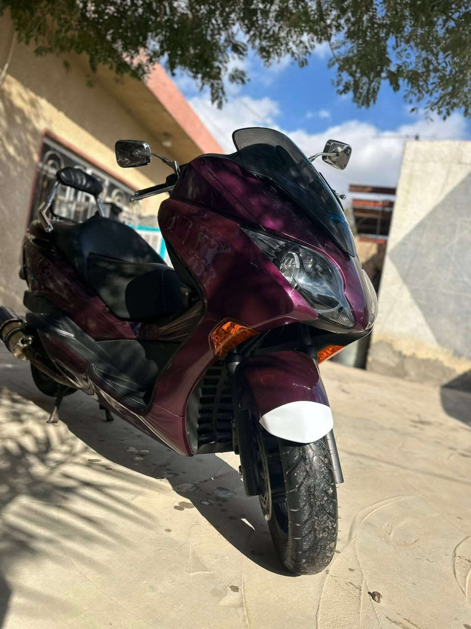 السلام عليكم
فورزه 0.10 دراجه رمبه بحاله وكاله 
لون كرزي المرغوب 
صالنصه رياضي 
تدفئه يدات 
ممشه الدراجه 25 الف 
كفرات نضافه 100/100 
السعر 19 $ وبيها مجال 
الرقم ***********
متواجد واتس وماسنجر
