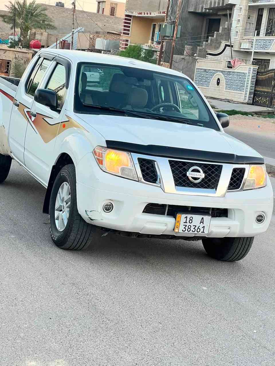السلام عليكم نيسان فرونتيره موديل ٢٠١٣ رقم انكليزي هزه وسنويه ورقم جدد مكينه كير صدر تخم تاير تبريد ثلج شاشا كبيره كامره سستم صوت يخبل  دواره حساسات تحكم ستيرا ويل كب مري شفط بدي طويل وباب كبيره صرف بانزين يخبل
تحويل مباشر مصبوغه عام بدون حادث جماليه حادثها من كدام تصليح للبيع او مراوس شعندك نزل السعر ١١٠ مكاني بغداد وهذا رقمي للاستفسار ***********. ابو العز
