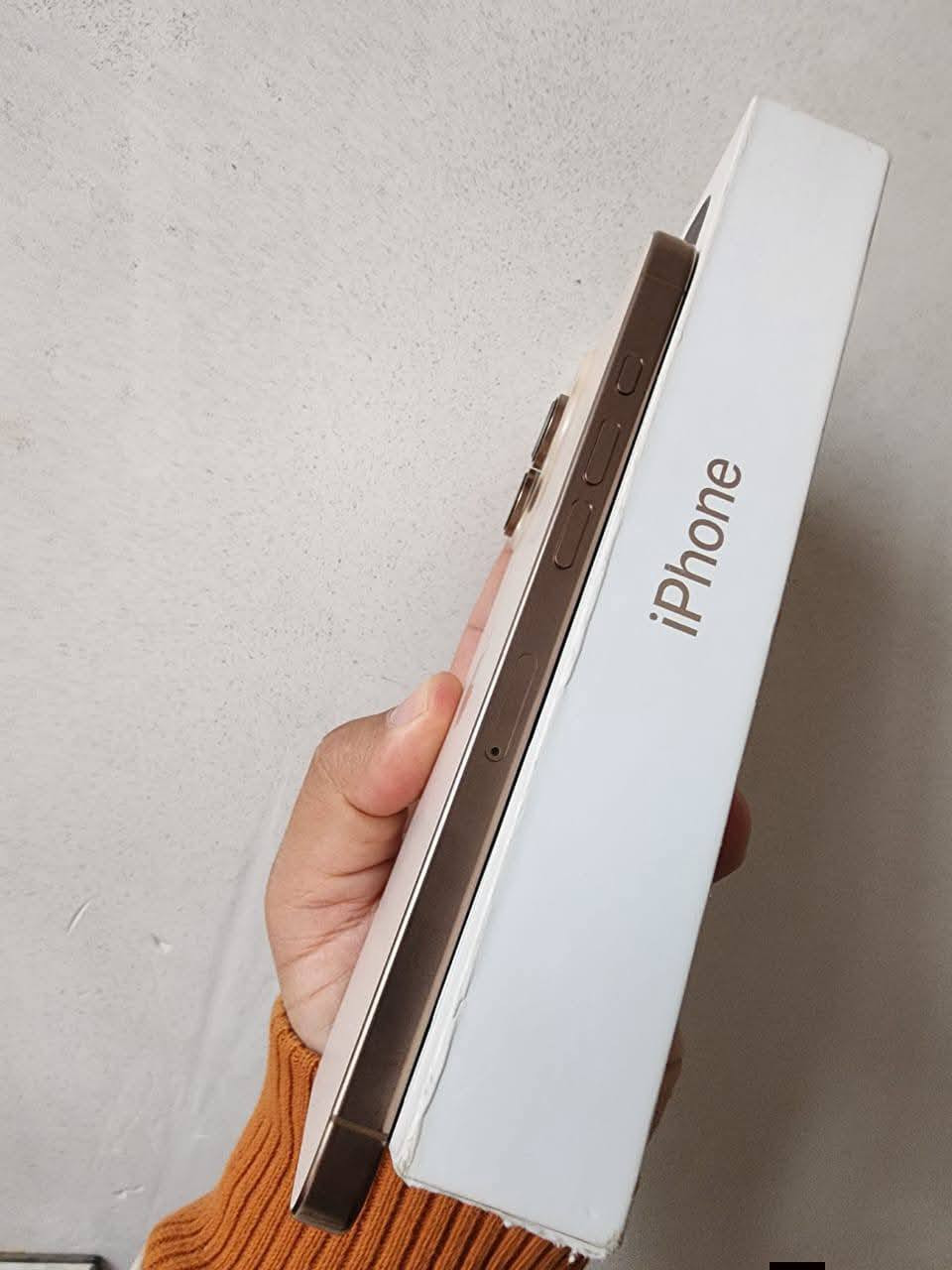 📱ايفون 16برو ماكس
✨ السعه : 256 
✨  ظمآن ل شهر 8 سنه 2026  داخل ظمآن 
 ✨البطارية: 🔋 97 %
⚡️ شرق الأوسط عربي AE/A 
⚡️ضمان ماستر ✅
⚡️ سعره مليون و 325 نهايته 
⚡️ملحقاتة كاملة
❄️الموقع: بابل المركز توصيل ماكو 

✨تواصل اتصال فقط ما موجود على نت 

☎️   ***********
