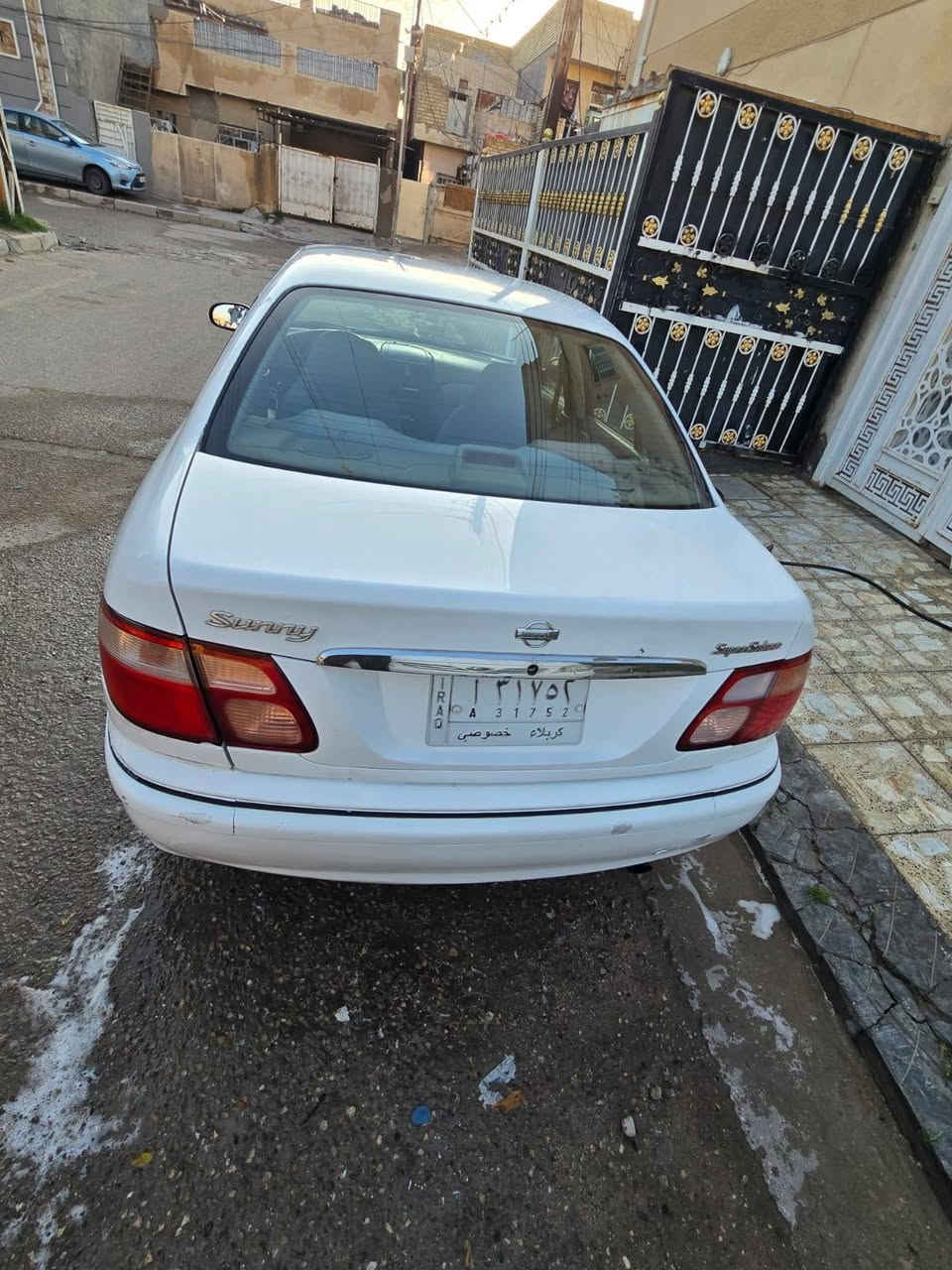 السلام عليكم نيسان سني موديل 2000 قبغ اسود السياره تدفئه تبريد شغال  كير اتوماتيك مكينه ادخن رقم كربلاء المقدسه مشروع وطني السعر 57$ وبيها مجال رقم الهاتف ***********
