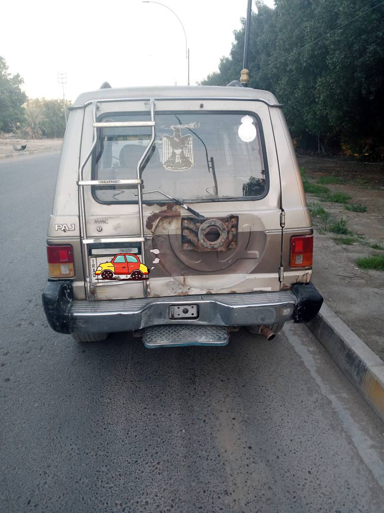 يا الله باجيرو موديل 1990 رقم بصرة الماني مكينه وكير فيفتي حدادية حلوة كهرباء شغالة  تخم تاير مكاني كربلاء السعر 23 ورقة مكاني كربلاء الشراي يتصل ***********
