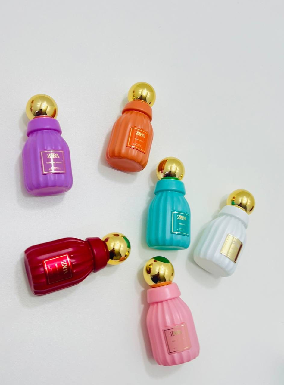 ⁨ عطور زارا ZARA للشعر 6 نكهات 🥹⋆⭒˚. 
🩵 عطر زار الازرق برائحة مسك الروم الليمون واليوسفي 
🤍 عطر زارا الابيض برائحة  زهرة بالأوركيد 
 🧡عطر زارا البرتقالي برائحة الكاردينيا  والياسمين 
🩷 عطر زارا الوردي برائحة الكشمير والبرغموت 
💜 عطر زارا البنفسجي برائحة البطيخ والباشون فروت 
❤ عطر زارا الأحمر برائحة الفانيليا والمسك والورد. 
الحجم 50ml  عطر احلى من الثاني 😭

توجد توصيل لجميع المحافظات العراق 🇮🇶🚚🚕للحجز والاستفسار يرجى التواصل عبر الخاص 📩💌توجد لدينا عروض خاصة وخصومات وهدايا 🎁😍⁩


**إذا كنت صاحب هذا الإعلان وتريد حذفه لأي سبب، رجاءا أرسل رسالة إلى الدعم الفني**