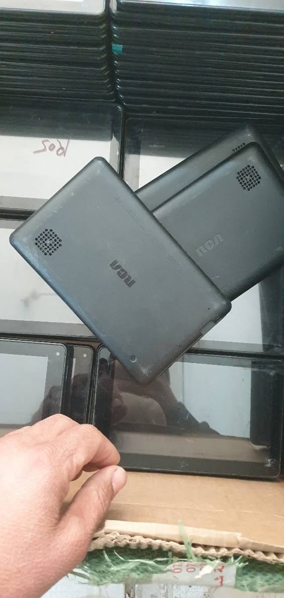 سلام عليكم للبيع ايباد فحم القطعه ب4 الف البيع جمله فقط الحجز واتساب *********** ديوانية, القادسية
