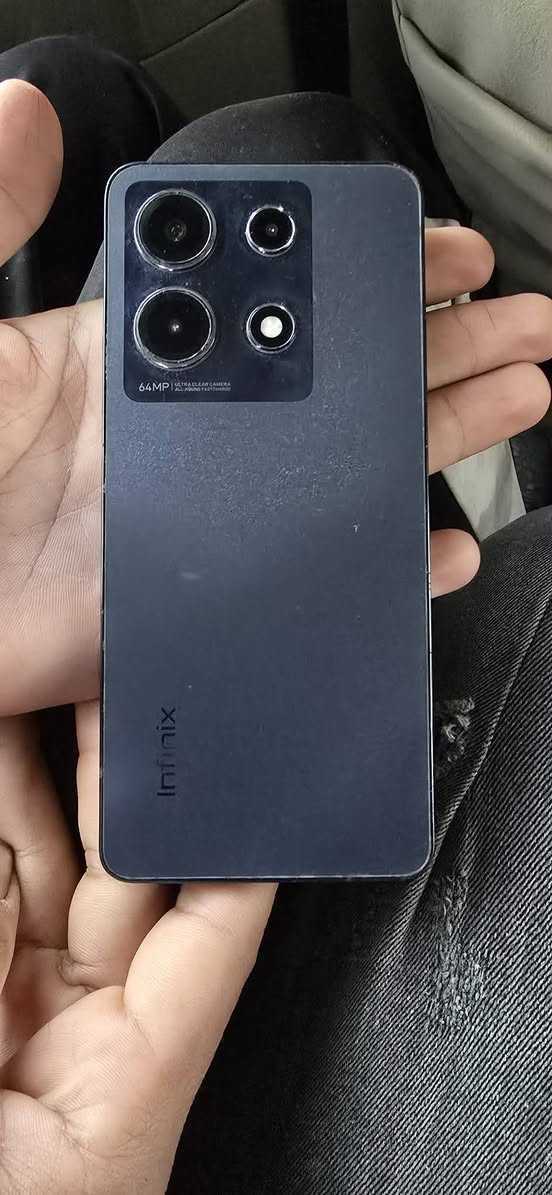 سلام عليكم جهاز انفنكس ذاكره 256 جهاز جديد الله شاهد 60فريم بل لعب فول سعره 150 وبي مجال وذه مراوس بايباد ونطي فرق عادي مكاني بغداد الحسينيه 
رقمي ***********
