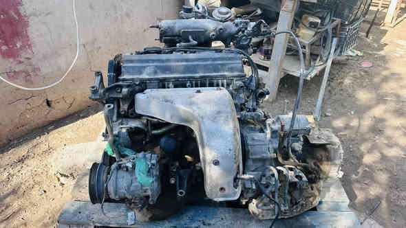 السلام عليكم ..للبيع مكينه كامري 2001 ام الجف 5s كامله هي وتفرعاتها دينمو باور جويتر نوزلات  وكير 
وعالضمان  
***********
