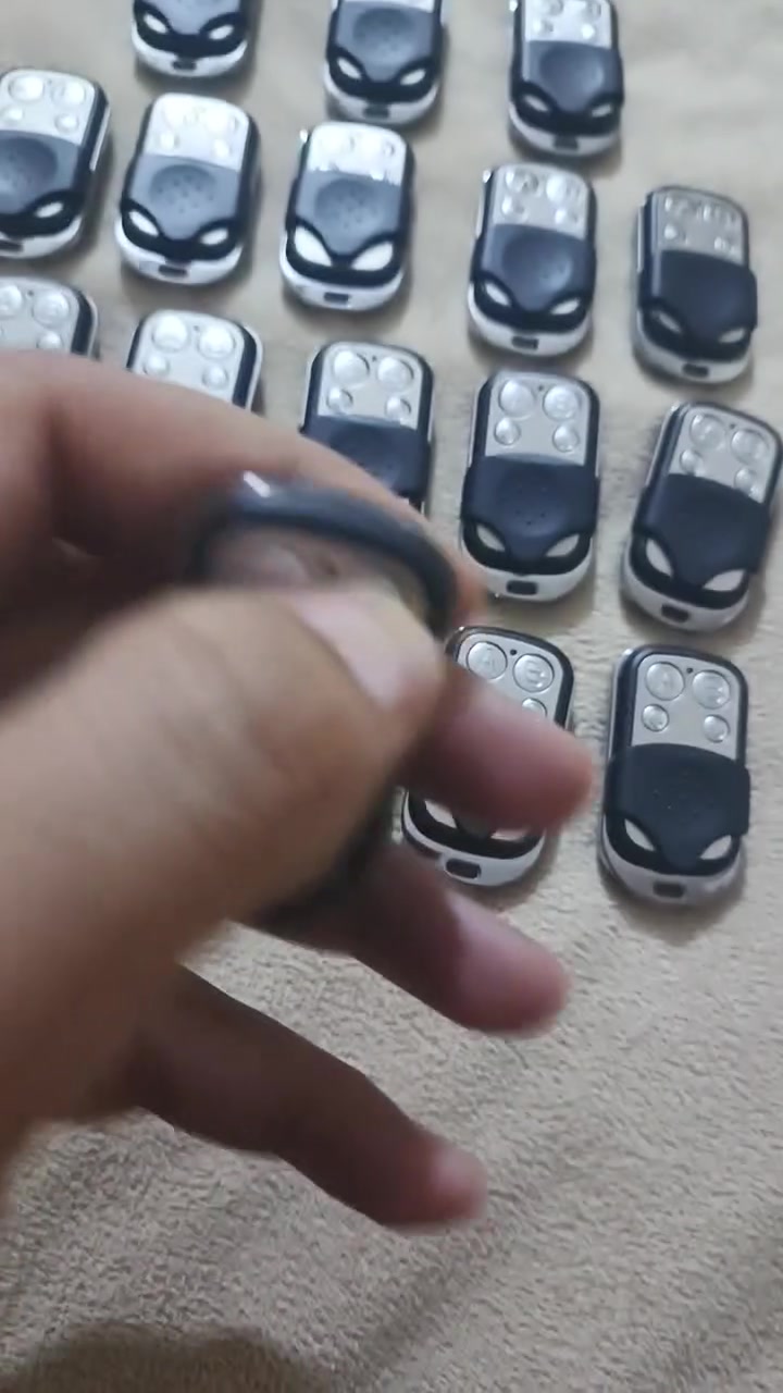 هذني كلهن عدد 18 قطعه مع توصيل 20 الف


**إذا كنت صاحب هذا الإعلان وتريد حذفه لأي سبب، رجاءا أرسل رسالة إلى الدعم الفني**