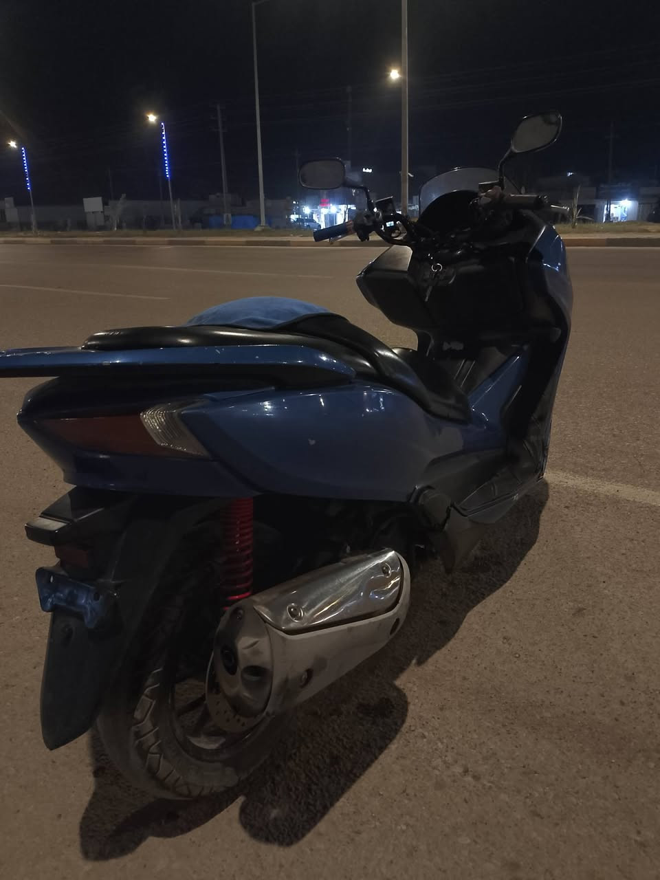 دراجه فورزه 0/12 كفاله كلشي ما عوزها تشغل و تطلع مواصفاتها معروفه 
مكاني كوت 
صورها واضحات الشراي يخابرني او يراسلني خاص
***********
