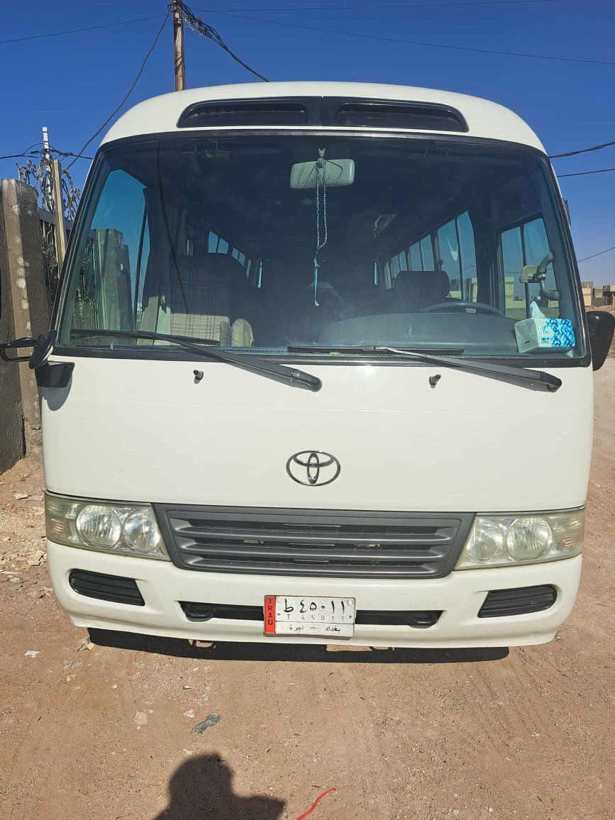 السلام عليكم كوستر ١٥ للبيع مكفوله كير مكينه اكسن سياره جاهزه بيه بارد شويه ***********
