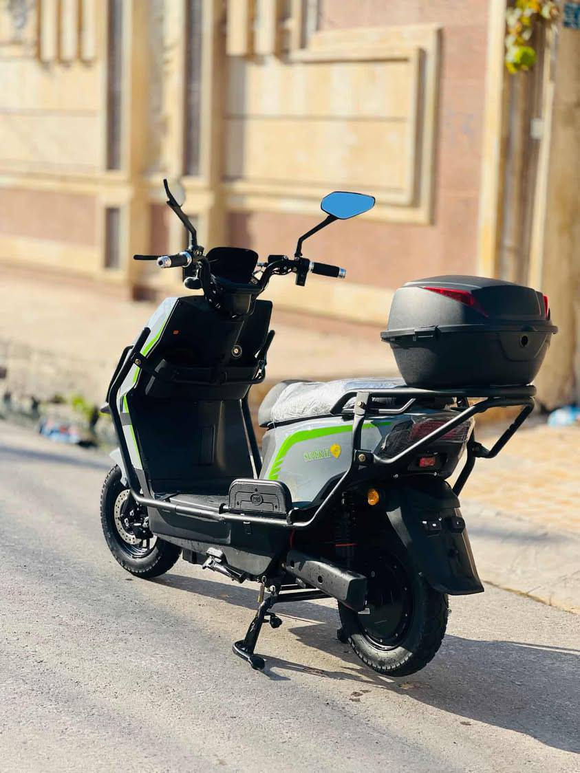 سلام عليكم
دراجه شحن للبيع
318 الشكل الجديد 
موديل 2026
شرط نضافه ولفحص 
6بطاريات دبل 
2 -تمشيك من 60 ال 70 كيلو متر
3- لايتات زينون عالي وناصي
4- سويجين بصمتين كارتين
5- جنطه. بيها مال كشن ورا هم  وبيها جنطه خلف مثل ما واضح بل صور
6- سرعه 70 الى 65  حقيقي
7- نضام P
8-نضام R
9- درع حديد قوي يمنع من التصدمات 360 درجة 
10 - ملف، 2000 حقيقي شلعه تخبل
11- تايات جدد شرط لفحص+ويالات رياضي
12- بريكات شرط بل مكان هبدوليك دهن
دراجة ماشاء الله ميعوزه شي بس شغل وطلع 
مستعمل 23 يوم 
الرقم  ***********
((((((عنوان موصل جانب ايمن  ))))))
سعر خاص
دراجة ماشاء الله للبيع او مروسة حسب القناعة
