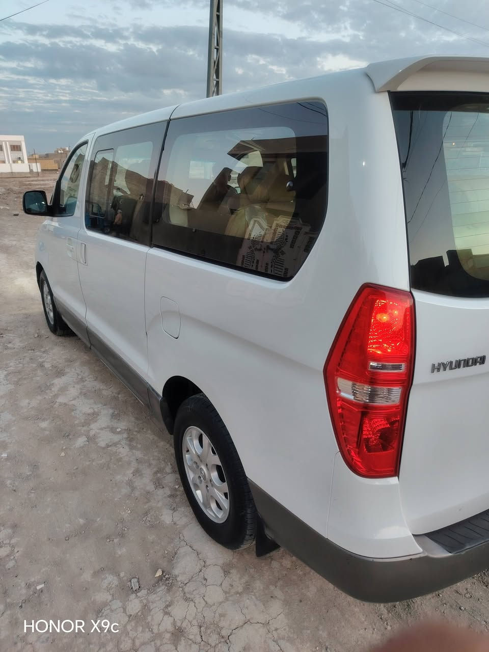 سلام عليكم البيع ستاركس مديل 2016 مكفوله كفاله عامه وضع شركة تخم تاير حداديه جديده تبريد ثلج السياره جاهزه مابيه نقص برغي اسعر خاص وهذه رقمي ***********
