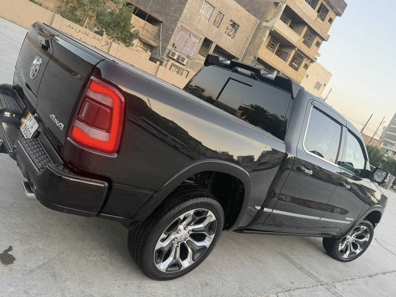 دوج رام موديل ٢٠٢٢ مواصفات لمتد فول ١/١ ماشيه ٩٦ الف سياره جديده اب معنه ال كلام كلين تايتل كفاله عامه حته منل شخط مكينه هيمي ٨ سلندر نضام ال يتورك اقتصادي بدي قصير باب طويل عله وضع الشركه شرط الفحص منل دعاميه لل دعاميه بل حقيقه احلى منل صور تجي وشوف ابعينك باب الصندوك ينفتح فتحتين او باقي ال مواصفات معروفه فول خنك مكان السياره كربلاء الشراي يتصل مامتواجد ع الفيس السعر ٤٦٠ مجال حك الجيه يعني ٤ شدات او ٦٠ ورقه بلعافيه عل ياخوذها حيل جديده  ***********  تحياتي للجميع
