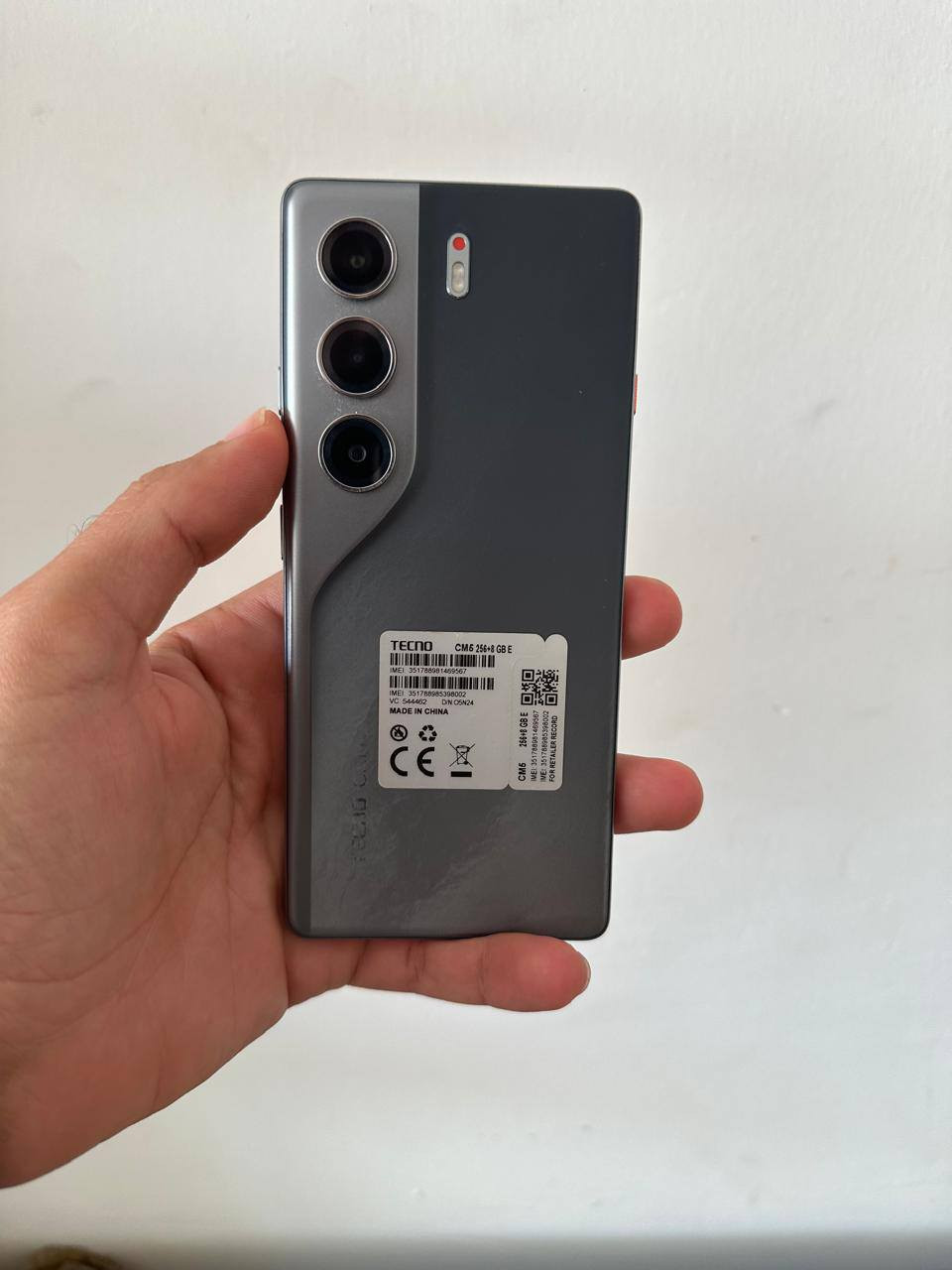 تكنو كامون 40 
256Gb

Ram8+5
بطاريه5200
دبل سماعه فلاش شحن فلاش اضائه 
ذكاء اصطناعي ) ++
فول ومكفول 
ضد الردم ضد الماء

سعره250 الف ،قفل🔥🔥

-----------------------------------


**إذا كنت صاحب هذا الإعلان وتريد حذفه لأي سبب، رجاءا أرسل رسالة إلى الدعم الفني**