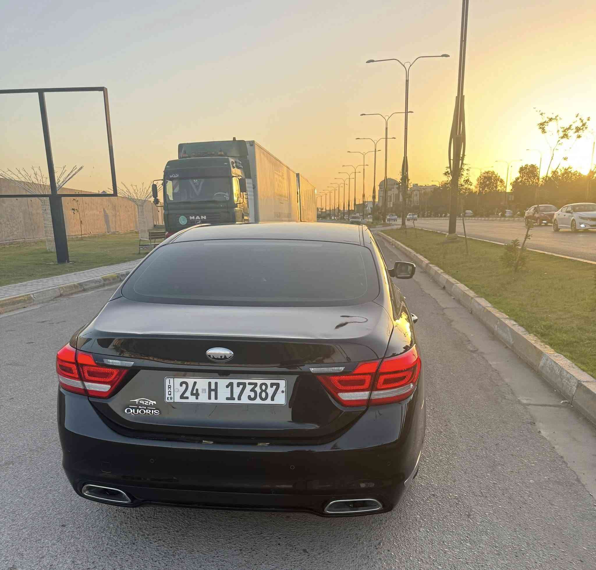1-كيا كوريس 2013 خليجي

2-محرك 3800 V6

3-گير 8 نمر كوبرا

4-اللون اسود

5-الجنطه شفط

6-بصمه اربع ابواب

7-ستيرن كهرباء متحرك 

8-مري شفط وقلاب عالبگ لرؤيه اوضح

9-كامرات عدد 2 امامي وخلفي

10-حساسات امامي خلفي

11-فتحه سقف

12-كشنات كهرباء امامي خلفي

13-تحكم ماوس امامي خلفي

14-الكشنات الخلفيه VIP 

15-تبريد 3 قطع

16-حساس مناخ اوتو يتحكم بفتح وغلق الهواء الخارجي حسب نقاوه الجو 

17-هاند بريك بصمه كهرباء

18-نضام اوتو هولد

19-انضمه قياده  عادي وايكو وسبورت 

20-نضام مانع انزلاق ABS

21-مثبت سرعه ورادار تفاعلى 

22-السياره بيها فقط طخه بالجاملغ واصبعين بالجنطه غير هالشي ماكو ومكفوله.. 
23_محرك تبريد تخم تاير كله جديد  صدر امامي خلفي ودعاميات صبغ جماليه مع البوليش وسياره طخه موجوده قبل التصليح  وبعد التصليح   بالصور 
24-برد 3 قطع 

 السعر 160$  لاستفسار واتساب *********** او الاتصال
