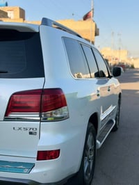 لكزس LX570 • ٢٠١٥ • فول مواصفات