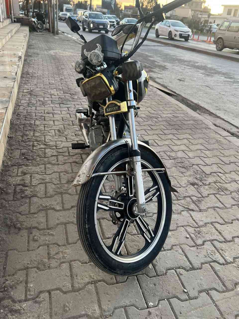 سلام عليكم  ماتور للبيع موديل ٢١  ٥كير
كلشي شغال سعر ٣٧٠ بيها مجال  مكان كركوك ***********
