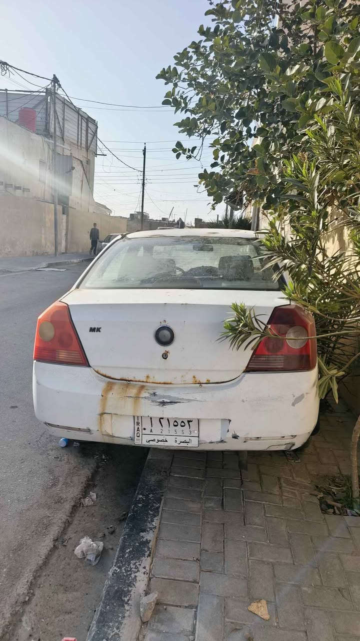 سيارة جيلي للبيع محرك كورلا رقم بصرة واكفة ما تشتغل ابيع على حالها السعر ١٥ ورقة التواصل رقمي 
***********
مكاني البصرة البصرة, العراق
