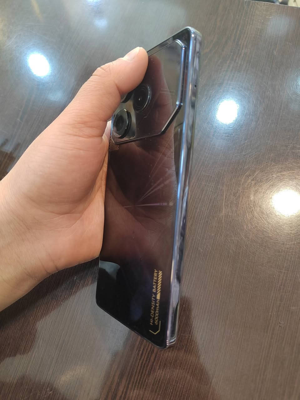 السلام عليكم جهاز تكنو بوفه 6 برو 5gذاكره 256 رام 24 /12+12  مستخدم حيل نضيف شرط جلخ مابي  فقط شاحنه الاصليه 70W بدون كارتون يدعم ببجي 60 فريم سماعات ستيريو حجم البطاريه 6000 ملي سعر الجهاز 200 الف مكاني جانب الأيمن حي 17 تموز ***********
***********
