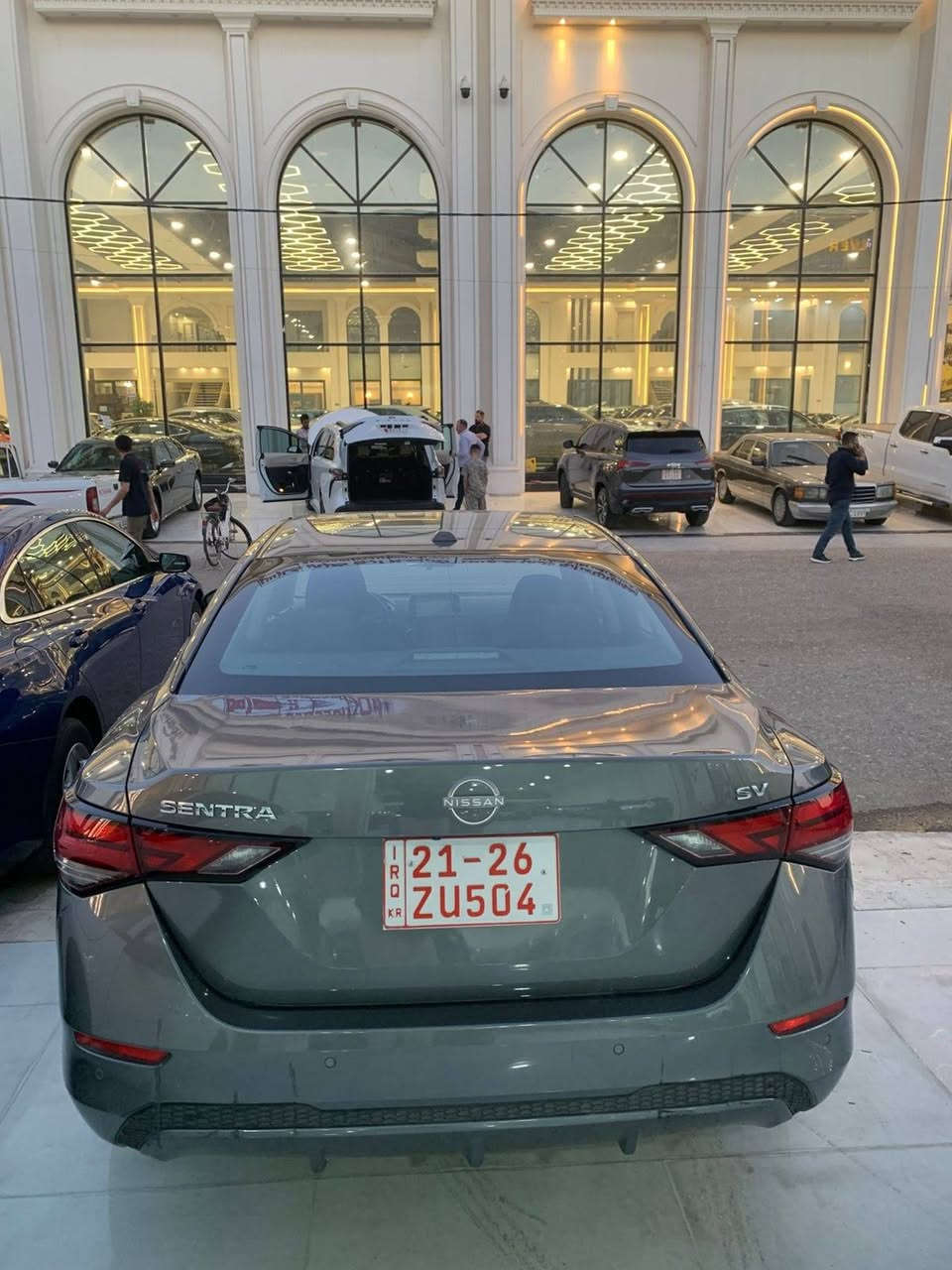 nissan sentra sv ***********
مؤديل 2024
مواصفات SV
(به سمه ، شاشه گه وره ، گيج الكترؤنى، ٥ رادار . ختي جاده  ، لايت ، ويل كرؤم) بي   سبوغى بي ارباگ پشت و پيش كه پس هه موو شتكى به شه رت كيروو مكينه تبريد به شرت رادار به رد بلادي *********** أربيل, العراق
