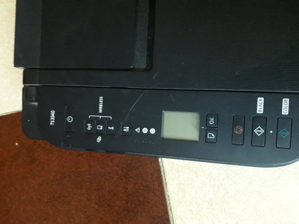 السلام عليكم.. طابعة Canon PIXMA TS3340 نظيفة جداً وشغالة 100% للبيع.

​⚙️ المواصفات والمميزات:

​نوع الطابعة: ملون وأسود (3 في 1) - طباعة، استنساخ، وسكانر (مسح ضوئي).

​الاتصال: تدعم الـ Wi-Fi (تقدر تطبع وتستنسخ مباشرة من الموبايل بدون وايرات).

​الحالة: نظيفة كلش وأخت الجديدة، ما بيها أي عطل أو شخط.

​النقص: عوزها فقط طقم حبر (محابر) وتشتغل مباشرة.

​💰 السعر:

​السعر المطلوب: 60,000 دينار عراقي (وبيه مجال بسيط للشراي المعتمد).

​الموقع: الناصرية مركزرقمي***********
