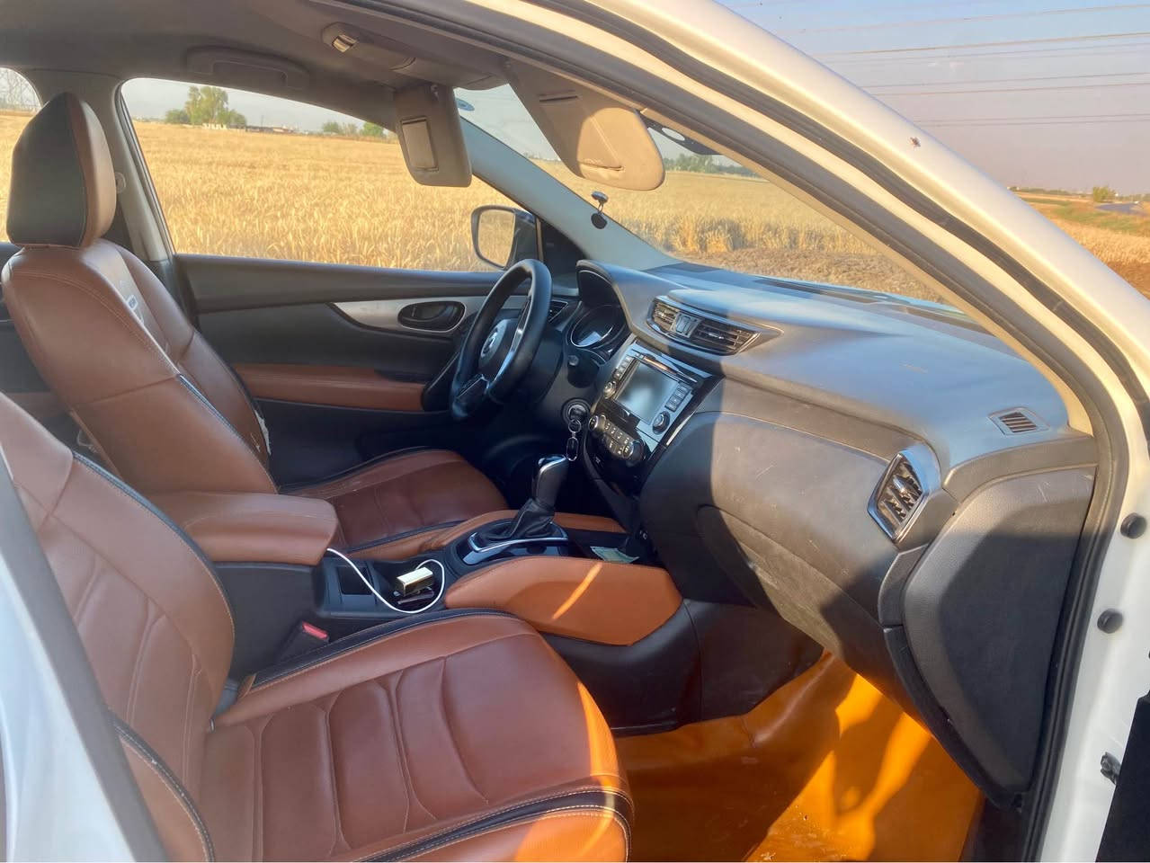نیسان ڕۆگ ٢٠١٩ - nissan rouge
مۆدێل 2019
بەس بۆنید گۆڕاوە 
بێ داخلی
ئێرباگی سوکان سیستەم
بەناوی خۆمە
ڕەقەم، هەزە، سەنەوی نوێ.
توند و تۆڵ، بێ مەسرەف و تەقەوڕەقە.
داخلی جلد کراوە
شوێن هەولێر

140 و مەجالی کەم و برایانە
*********** أربيل, العراق
