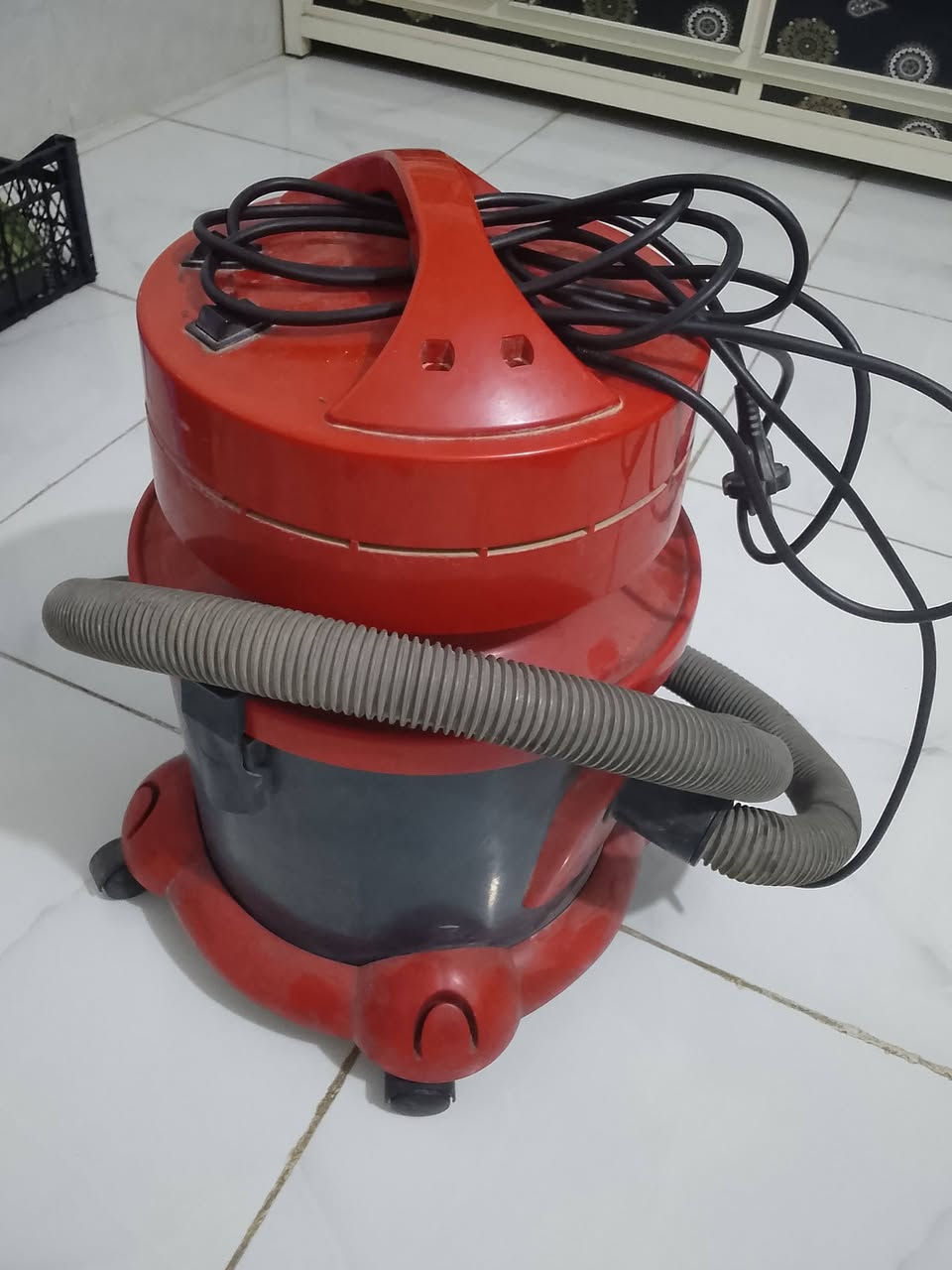 السلام عليكم اغراض بيت للبيع شرط نضافه كلمن وسعره مكان ديالى تحرير


**إذا كنت صاحب هذا الإعلان وتريد حذفه لأي سبب، رجاءا أرسل رسالة إلى الدعم الفني**