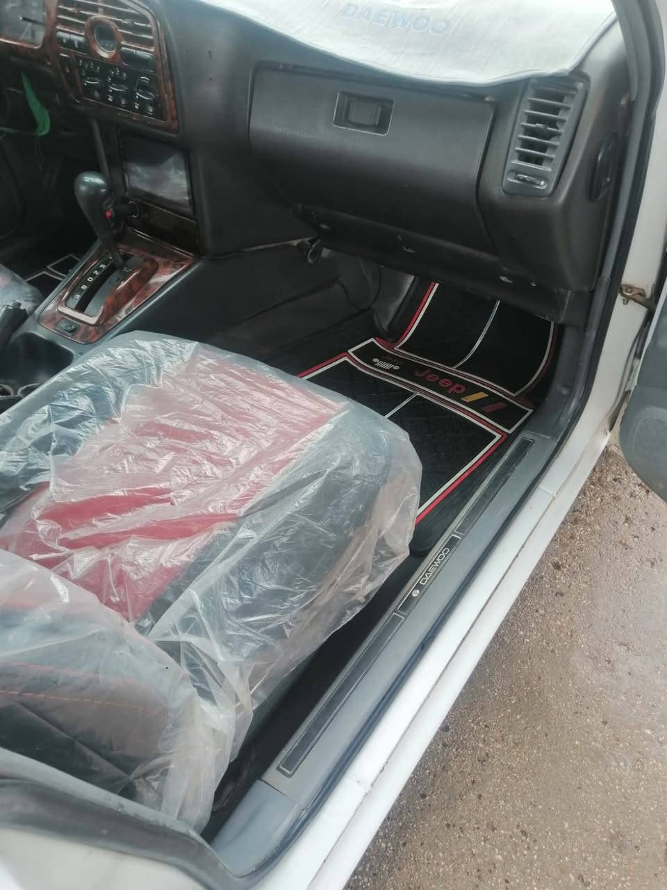 دايو برنس فراشه للبيع موديل 97 سياره كلش نضيفه تبريد شغال كهربائيات شغاله مكفولة من الضربة بيها صبغ قطعتين فقط باب وجاملغ بدون ضربة سنويه ل 28 السياره بسمي رقم بغداد انكليزي السعر 43 مكان السيارة بابل السياره نضيفة الاستفسار أكثر الاتصال ***********
