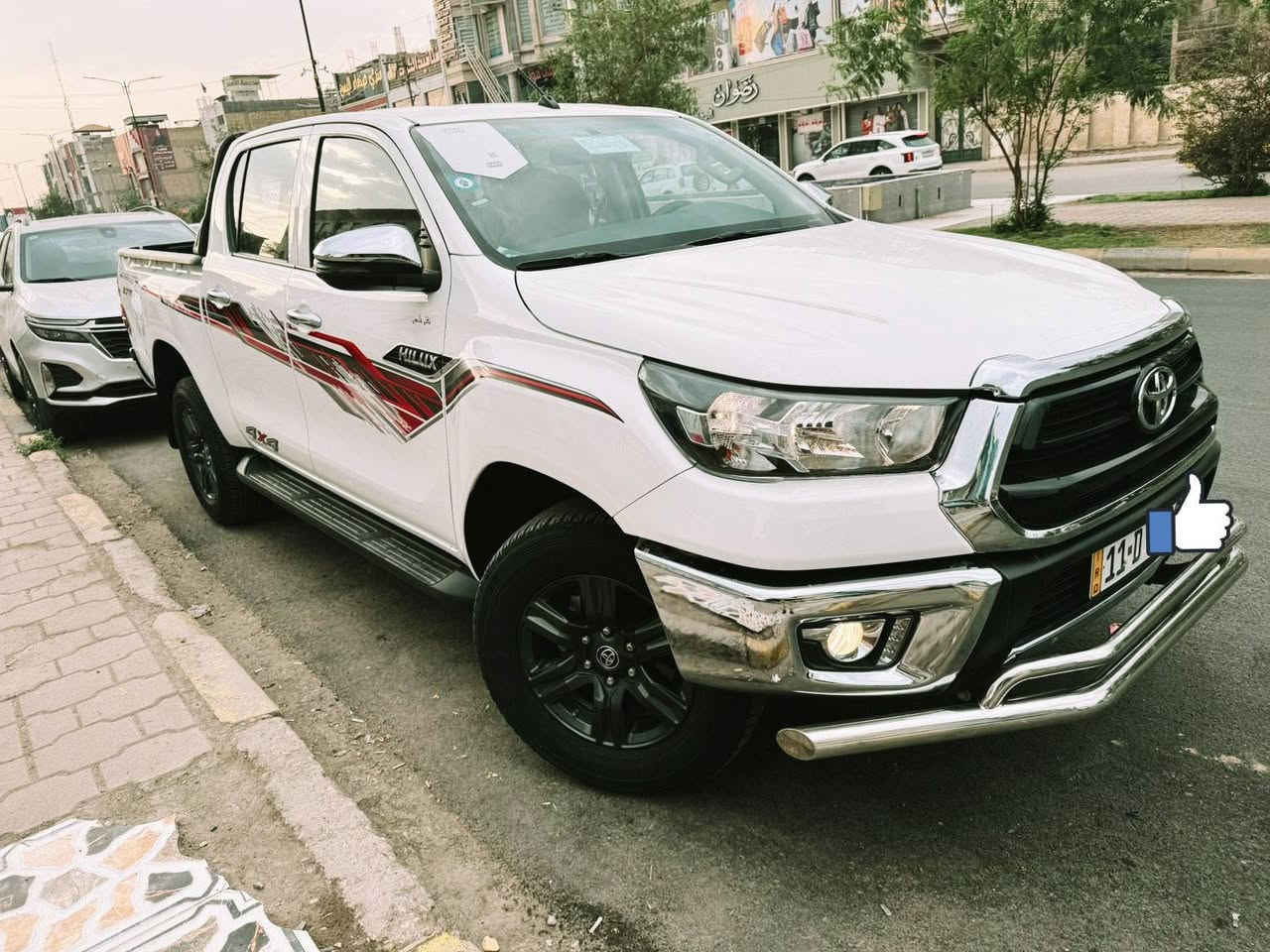 TOYOTA  هايلوكس
فور ويل 4️⃣❌4️⃣ عالي 
موديل 2023
رقم بغداد 
التفاصيل التواصل ع الرقم ***********
