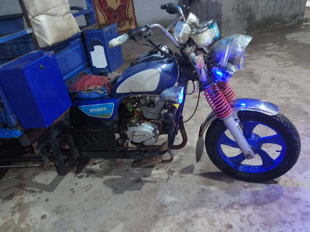 ستوته جمره للبيع موديل 19 محرك ام تي ار ستوته مقفوله من كل شيء اوراق اصوليه مكاني بالحله على شارع 100 الرقم⁦:⁠-⁠)⁩***********
