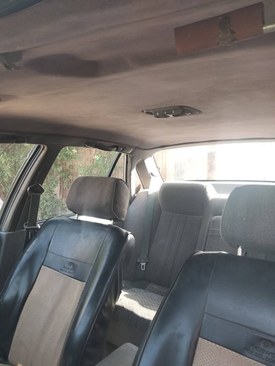 السلام عليكم سياره ابرنس للبيع موديل 1994 كير عادي بسمي رقم بغداد تحويل مباشر . صدر امامي خلفي مكينه مفتوح مكفولة من الحادث القوي . عمبار وباور بريك تحوير . تبريد شغال ادامه كامله للحجره احتراق كلج جديد السياره بيه اخياس           السعر 26  رقم الهاتف ***********
