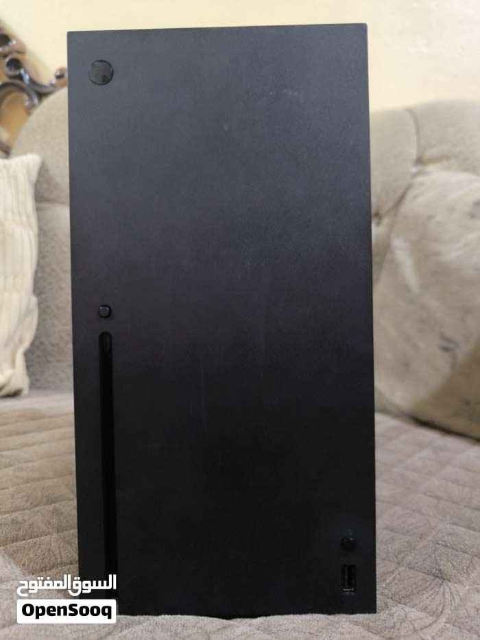 جهاز نظيف جداً لوك ستيكر مع كامل الملحقات الاصليه والكارتونه يجي بذاكره 1 تيرا مكاني بغداد الامين توصيل ماعندي ومتواجد واتساب وسيمكرت على الرقم
*********** 
او التواصل على الخاص بغداد, العراق
