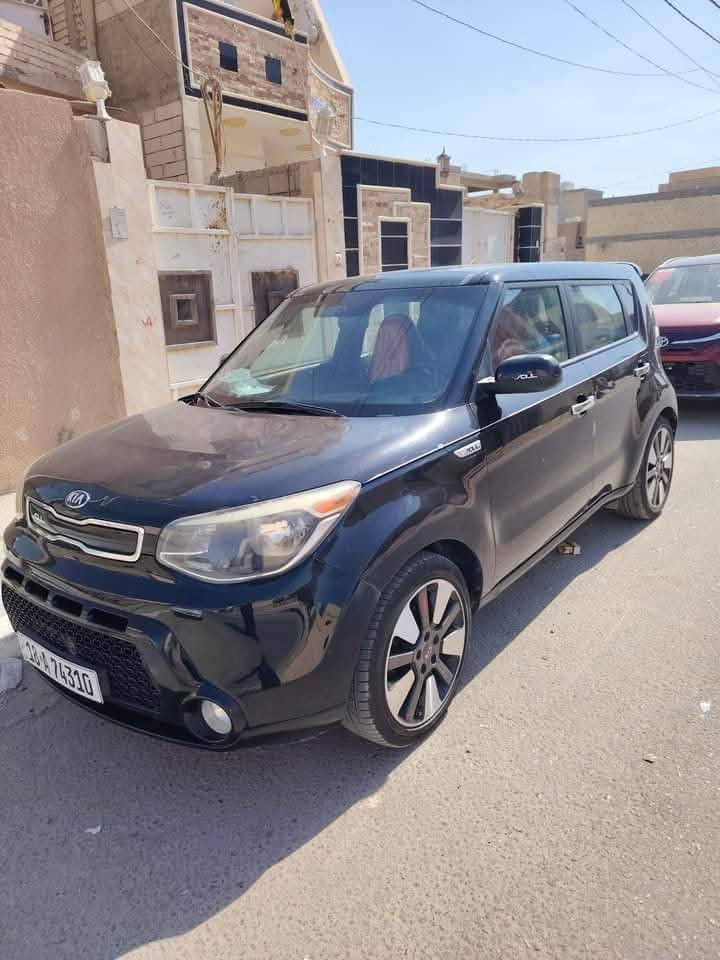 للبيع كيا صول ٢٠١٥ أمريكي 
مكينة ٢٠٠٠
مكينة وكير مكفولات ما مفتوح
فول مواصفات
بصمة تشغيل وأبواب ، حساسات خلفية، بانوراما، شاشة اعطال كبيرة، تحكم ستيرن جهتين، كشن كهربائي، تبريد تدفئة كشنات مع ستيرن، إنارة داخلية، سماعات انفنتي، ويل رياضي، مانع انزلاق، أربعة أنظمة قيادة، كروز سرعة 
تبريد تدفئة فول
رقم بابل دولي مشروع وطني بأسمي تحويل مباشر
سنوية وهزة جديدة ٢٠٢٩
حادثهه جاملغ وبنيد وكلير جاملغ خلفي
مكان السيارة كربلاء سعره 113 وبيه مجال 
للإستفسار ***********
***********
