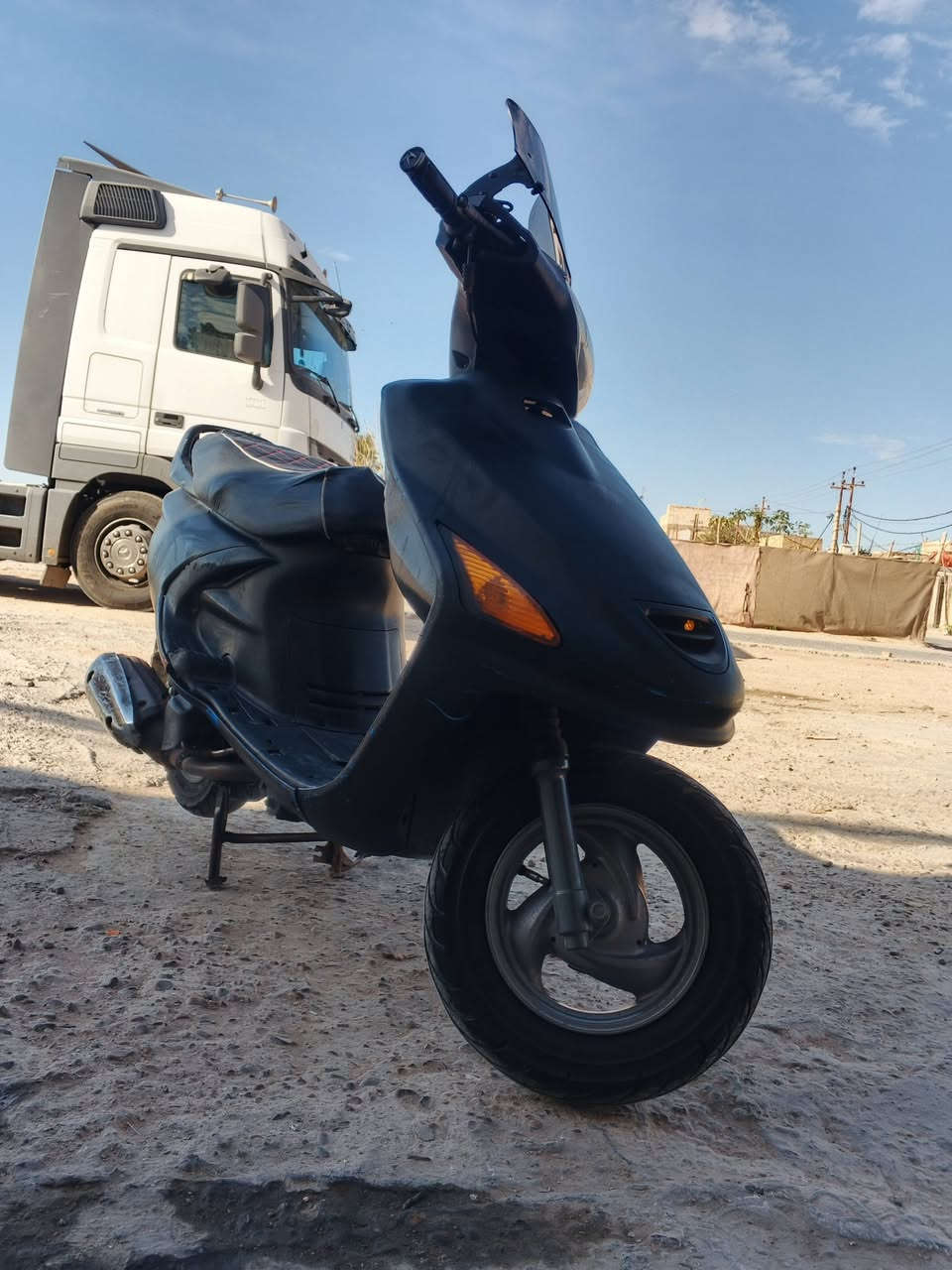 السلام عليكم..
دراجه فراشه لون اسود طافي شبه الجديده 
مكينتها ما مفتوحه قبل شهرين شديتها من الخان 

السعر 425 وبيها مجال قليل للشراي 
مكاني النجف حي الميلاد


**إذا كنت صاحب هذا الإعلان وتريد حذفه لأي سبب، رجاءا أرسل رسالة إلى الدعم الفني**