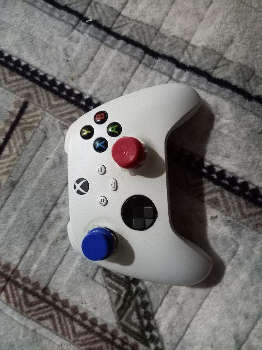 اكس بوكس للبيع 290 قفل مستعجل على بيعة بدون كارتون مكان ديالى بعقوبة


**إذا كنت صاحب هذا الإعلان وتريد حذفه لأي سبب، رجاءا أرسل رسالة إلى الدعم الفني**