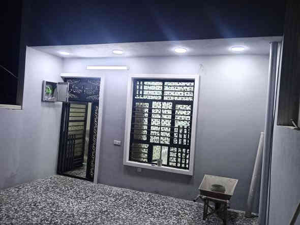 السلام عليكم بيت للبيع المساحه ٢٠٠متر زراعي منطقه سويب خمس دقايق عن الشرطه الخامسه خلف مضيف الشيخ ابو الياس العامري المنطقة مخدومه مي وكهرباء ومولد التفاصيل داخل التصوير ***********
