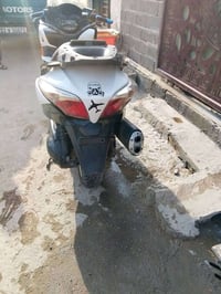 سلفر ونج gtمفتر بيها يطغ ابيع كوم حديد شغالة الدراجة بيها صوت كهربائيا...